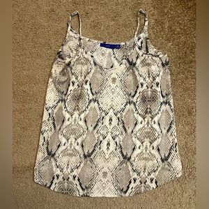 Apt. 9 V-Neck Snakeskin Top